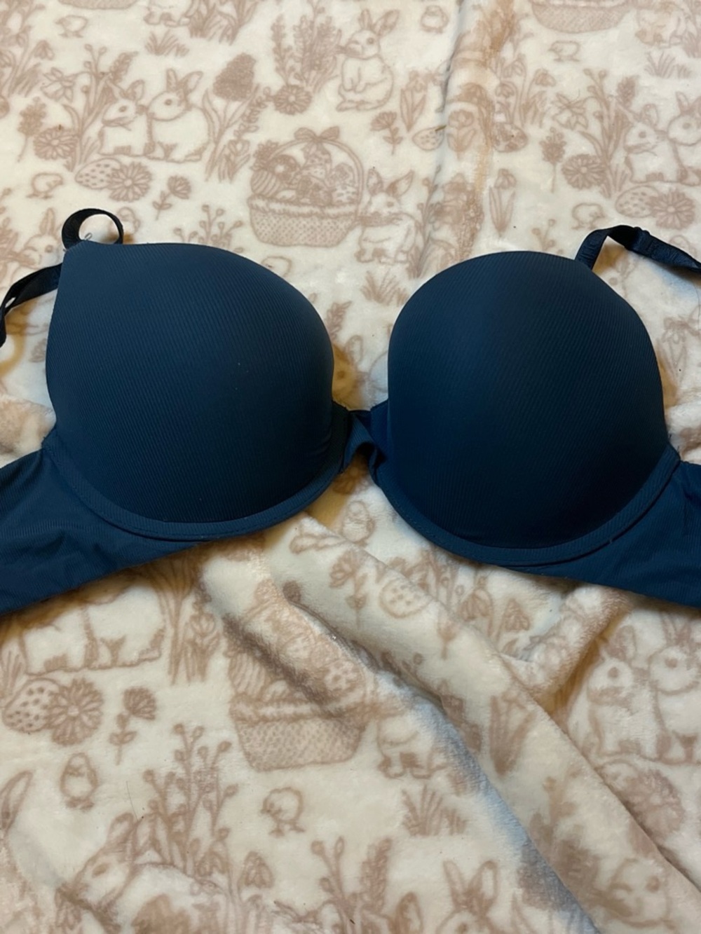 Victoria's Secret Navy Molded Underwire Bra